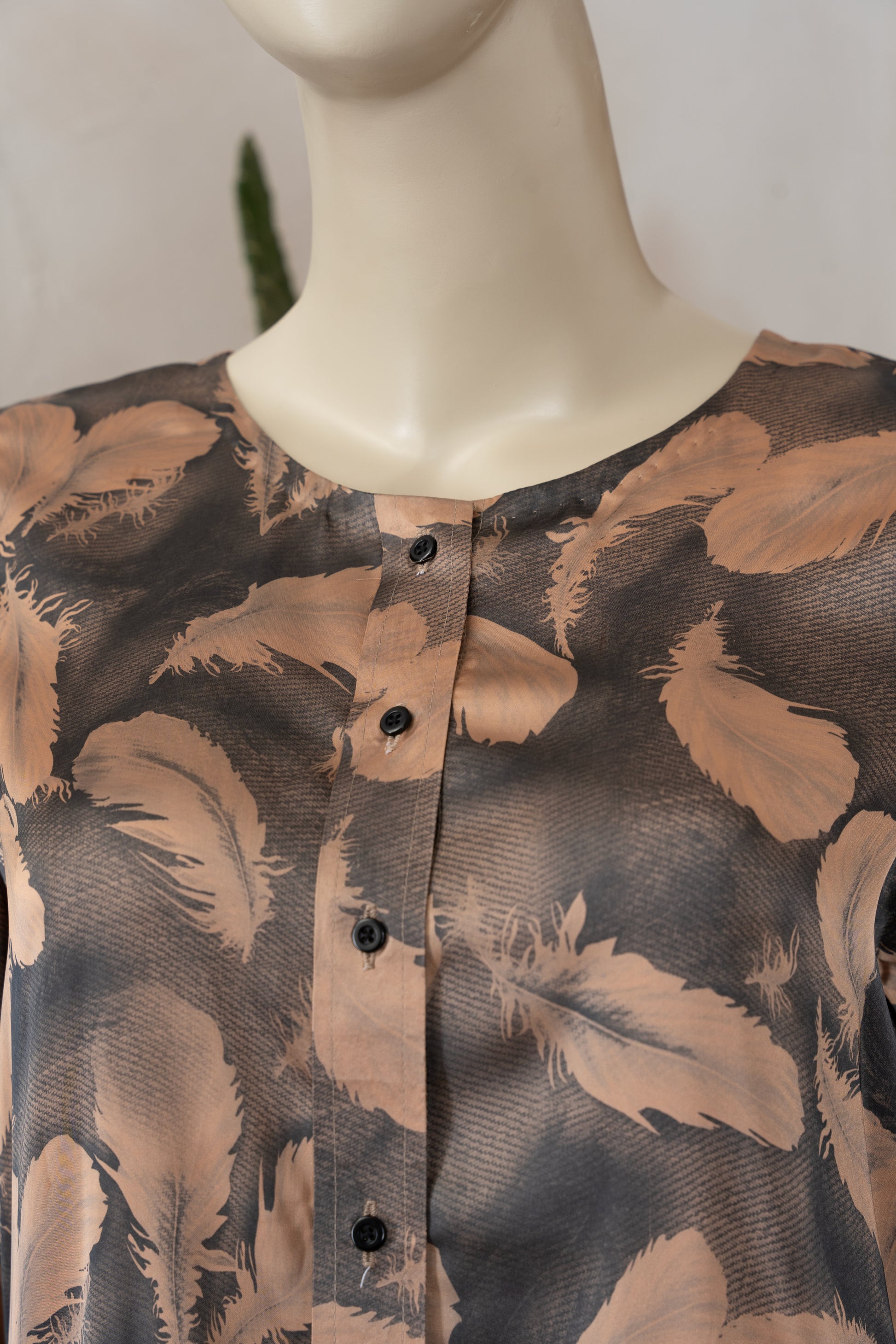 Beige and Charcoal Silk Shirt - Close Up Neck