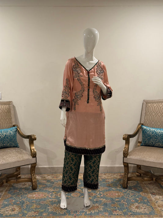 Chic Salmon Pink Formal Suit