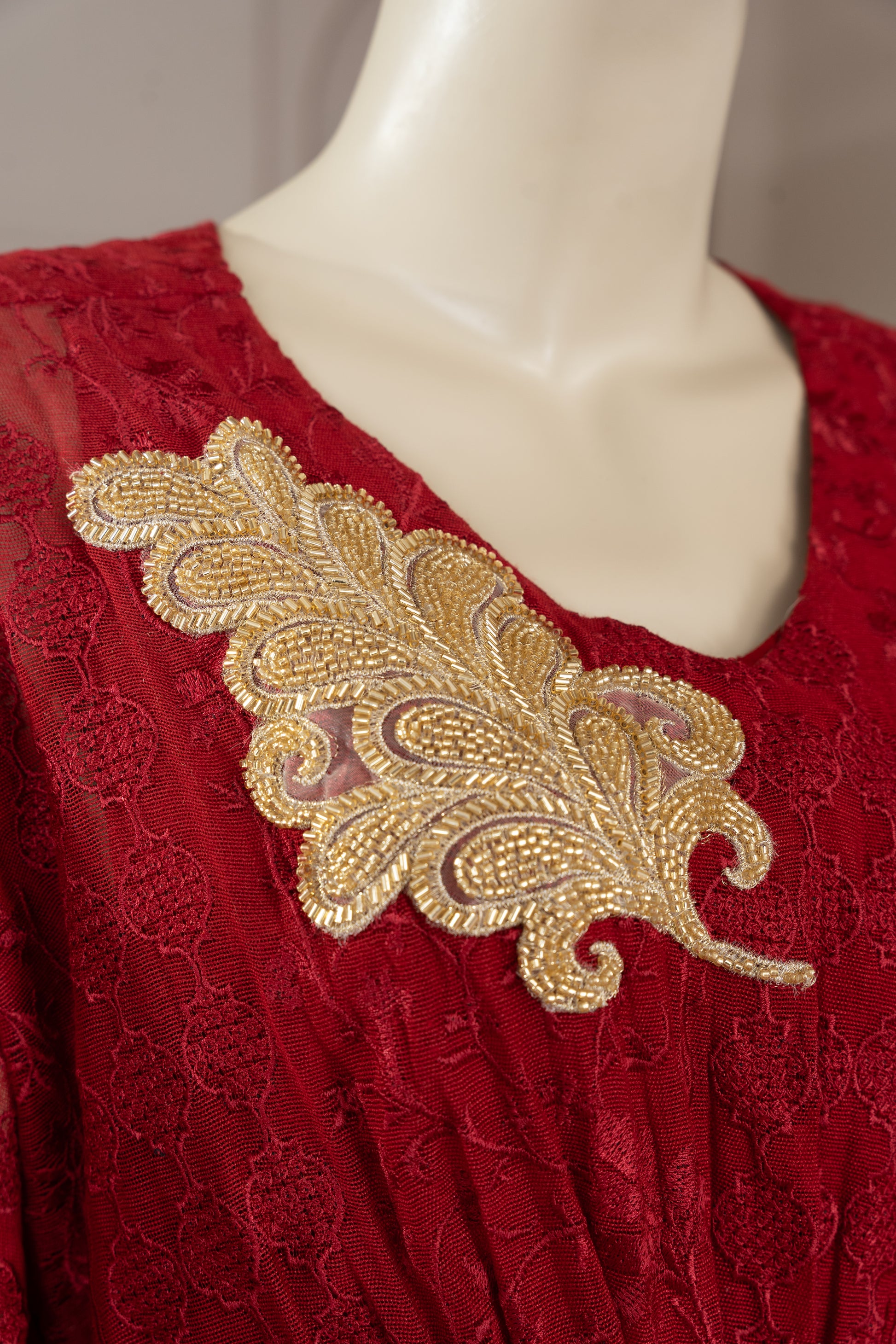 Red Embroidered Cotton Net Kaftan - Close Up Neck