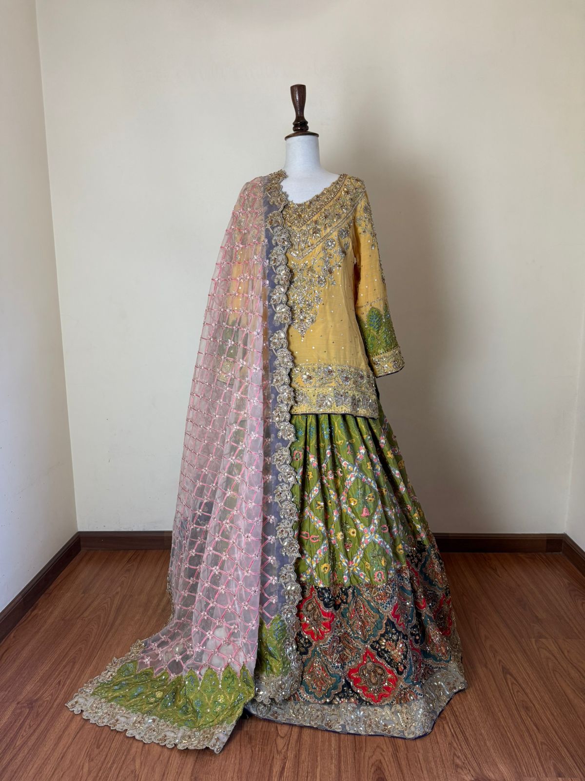 Green lehnga mehndi formal