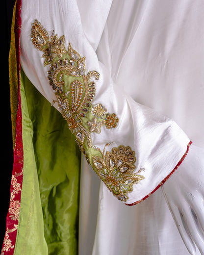 White Shamoz Dress - Close Up Sleeve Design