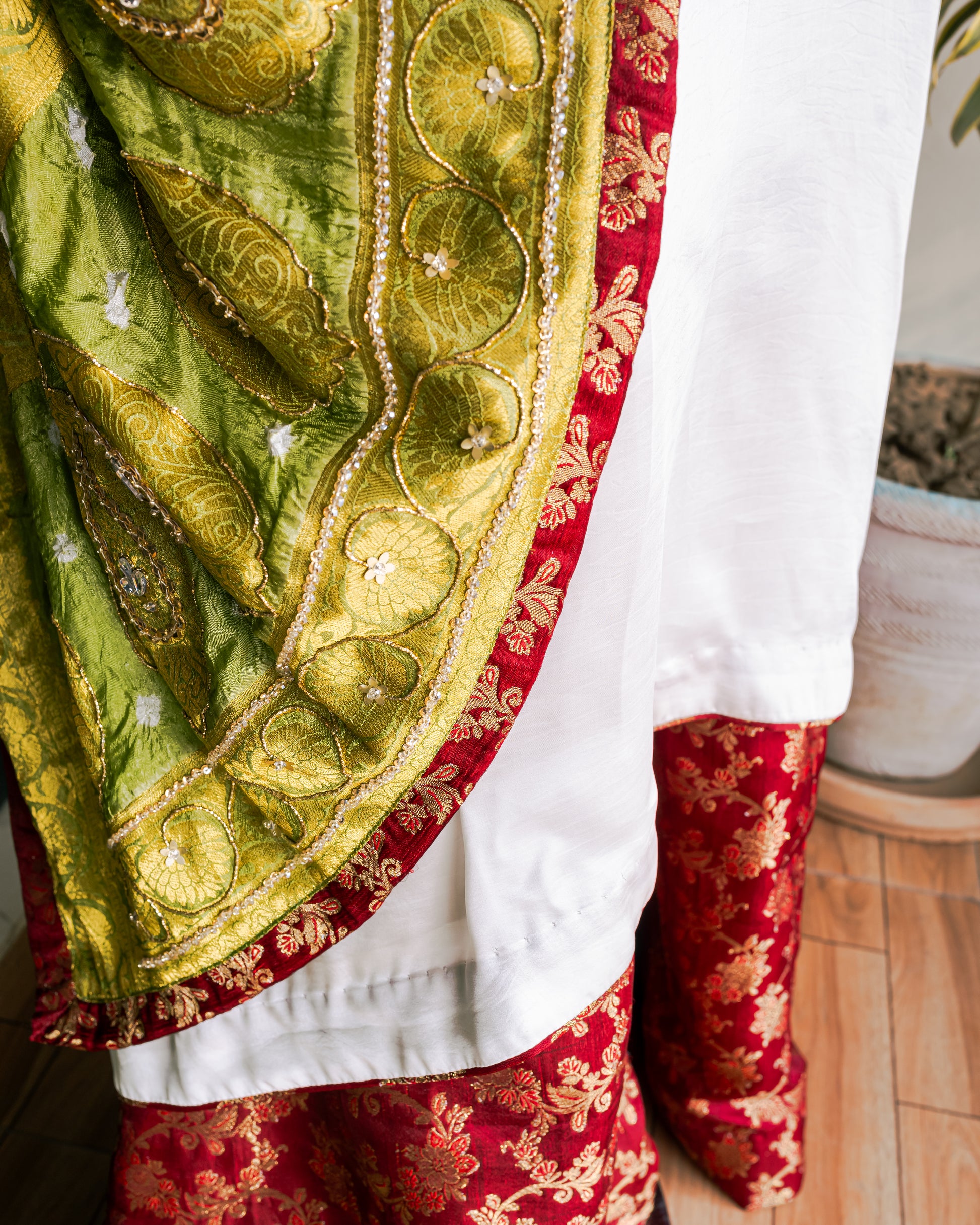 White Shamoz Dress - Close Up Dupatta